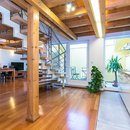 Attic Apartment By Wenceslas Square Πράγα Εξωτερικό φωτογραφία