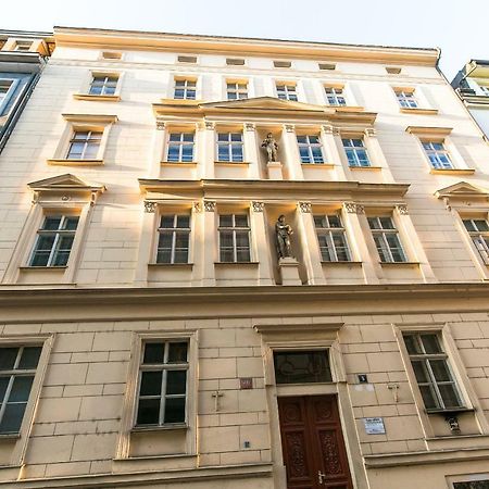 Attic Apartment By Wenceslas Square Πράγα Εξωτερικό φωτογραφία