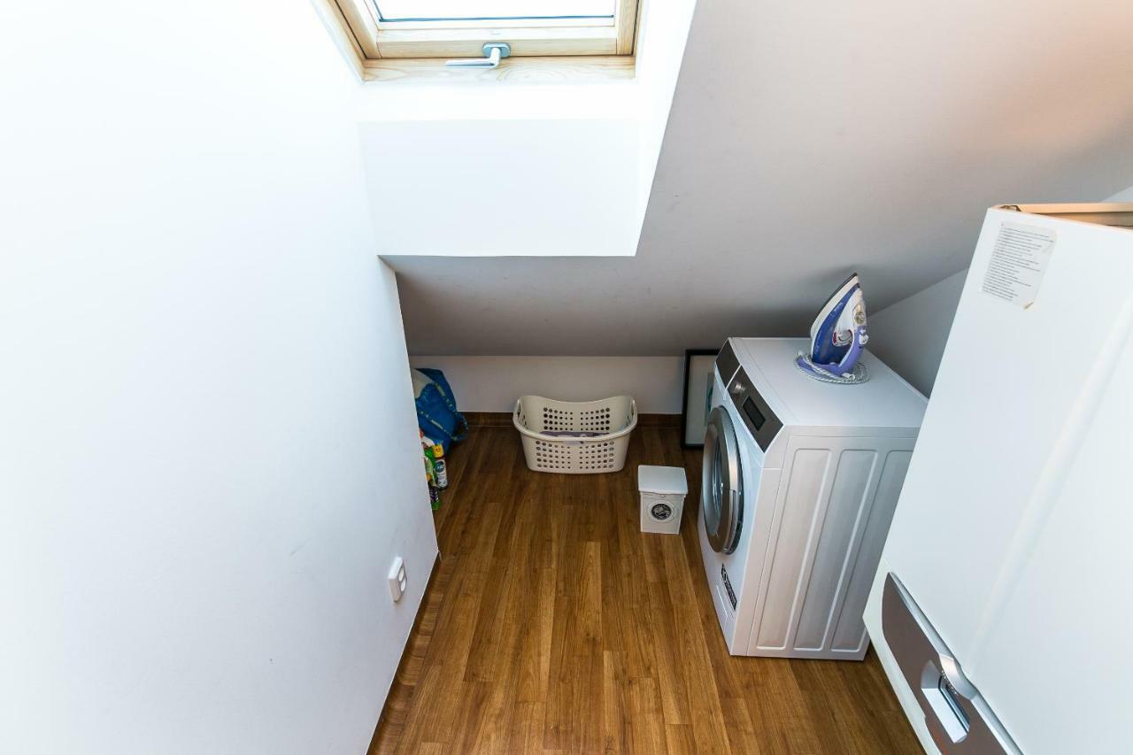 Attic Apartment By Wenceslas Square Πράγα Εξωτερικό φωτογραφία