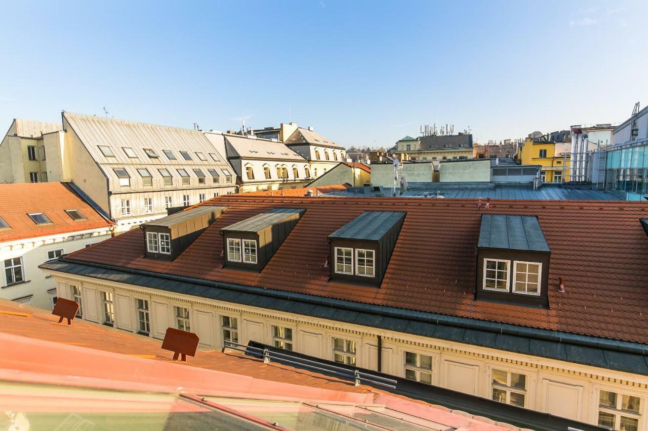 Attic Apartment By Wenceslas Square Πράγα Εξωτερικό φωτογραφία